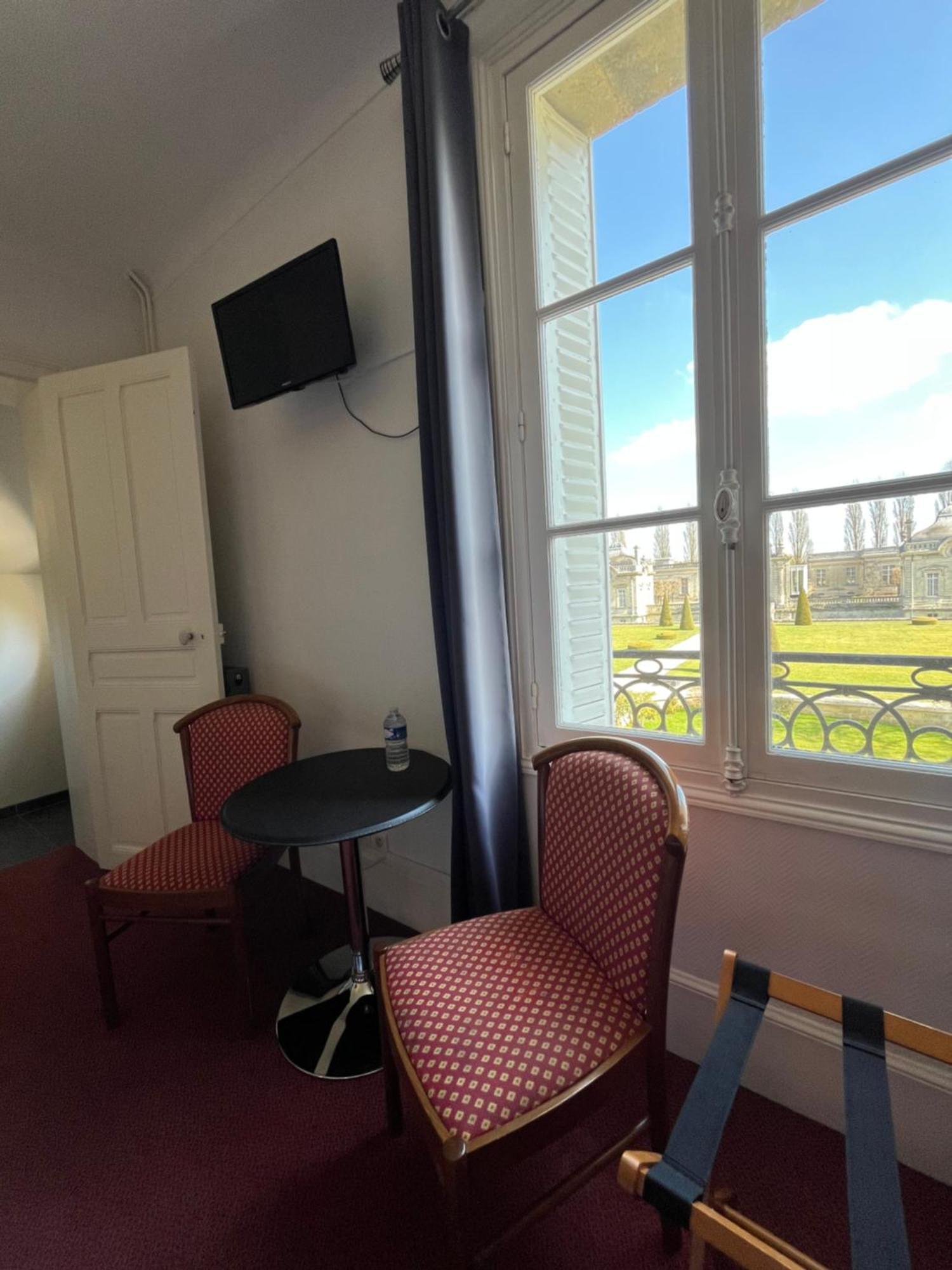 Hostellerie Le Griffon Blerancourt Экстерьер фото